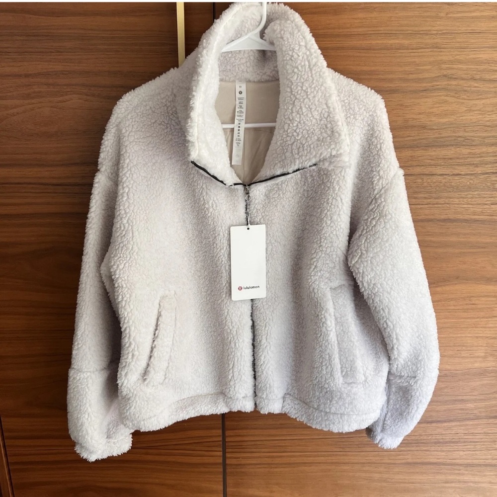 NWT Lululemon Cinchable Fleece Zip Up Jacket White Opal 10